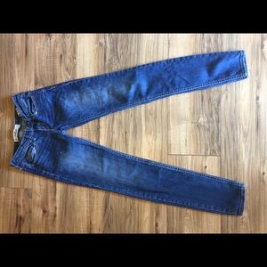 Skinny Hollister jeans